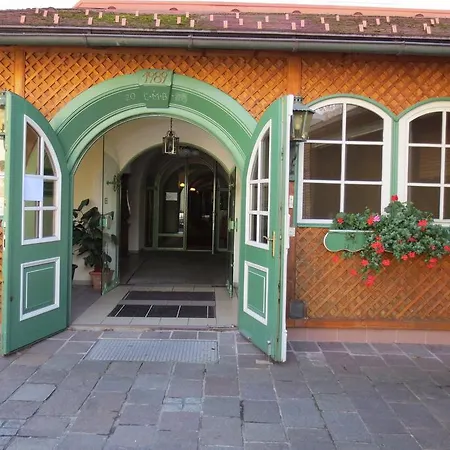 Romantik Am Muhlbach